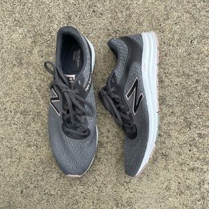 New Balance 635 v2 Ultra Soft Compfort Shoes Women's size 9